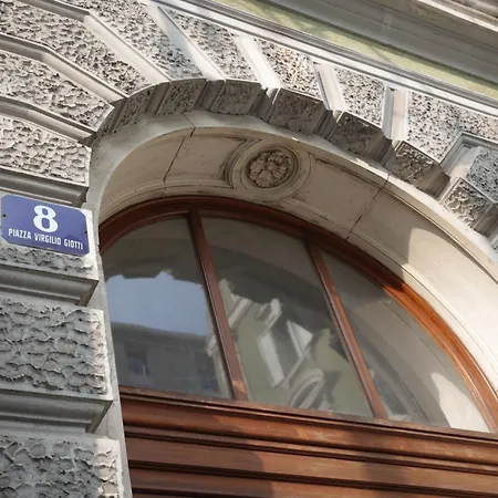Residence Piazza Giotti 8-3